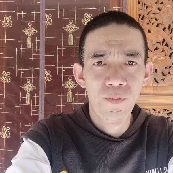 37岁岁云南单身帅哥 - 嘉兴吉缘网
