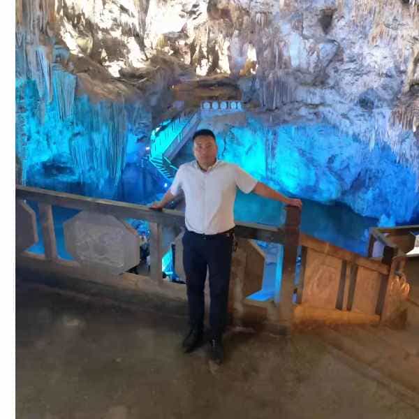 35岁岁云南单身帅哥 - 嘉兴吉缘网