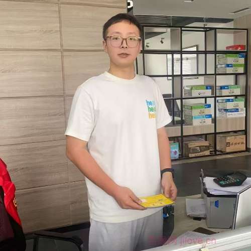 30岁岁江苏单身帅哥 - 嘉兴吉缘网