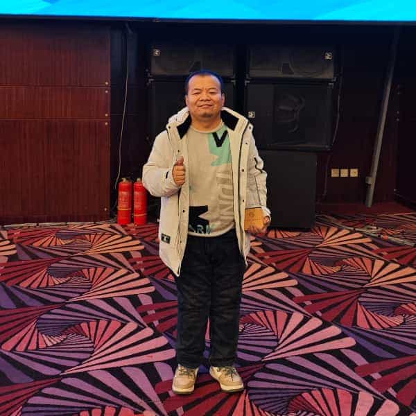 40岁岁辽宁单身帅哥 - 嘉兴吉缘网
